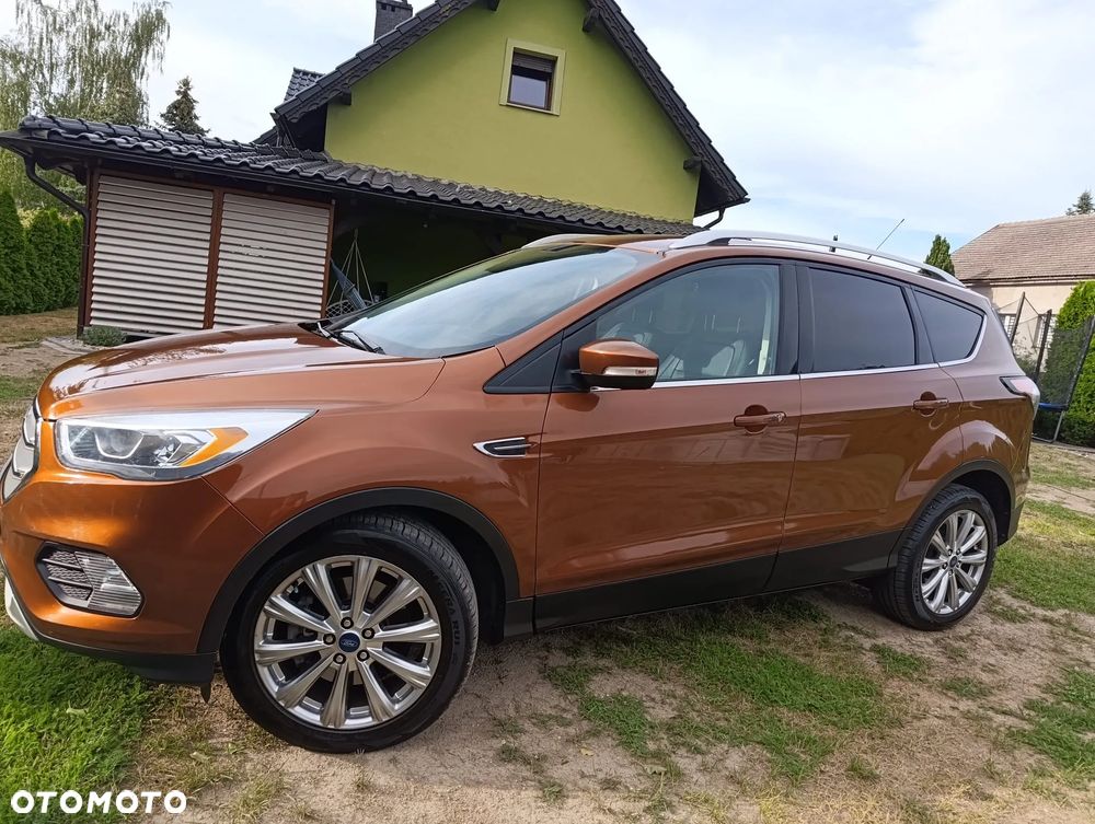 Ford Escape 2.0 EcoBoost AWD Titanium - 2