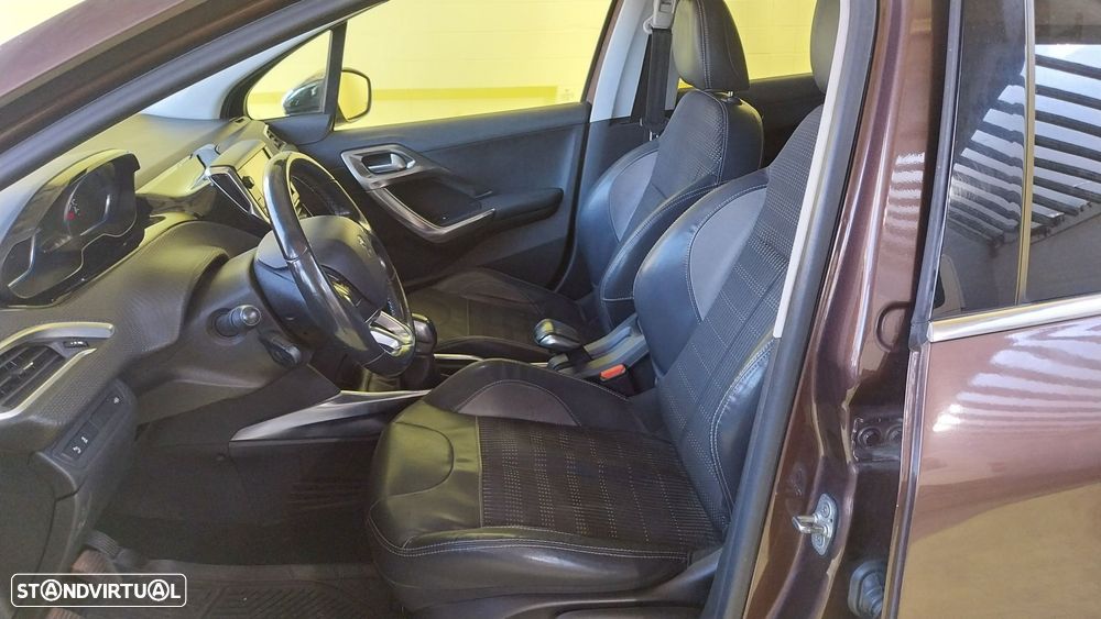 Peugeot 2008 1.2 VTi Allure - 6