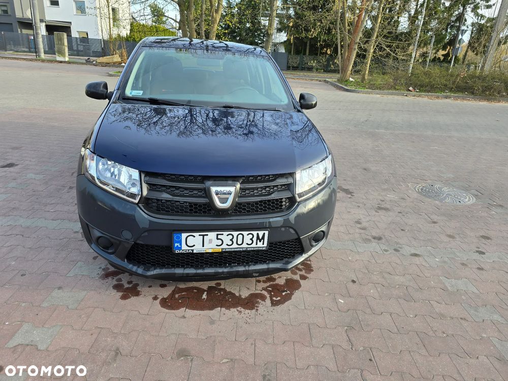 Dacia Sandero 1.2 16V Access EU6 - 9