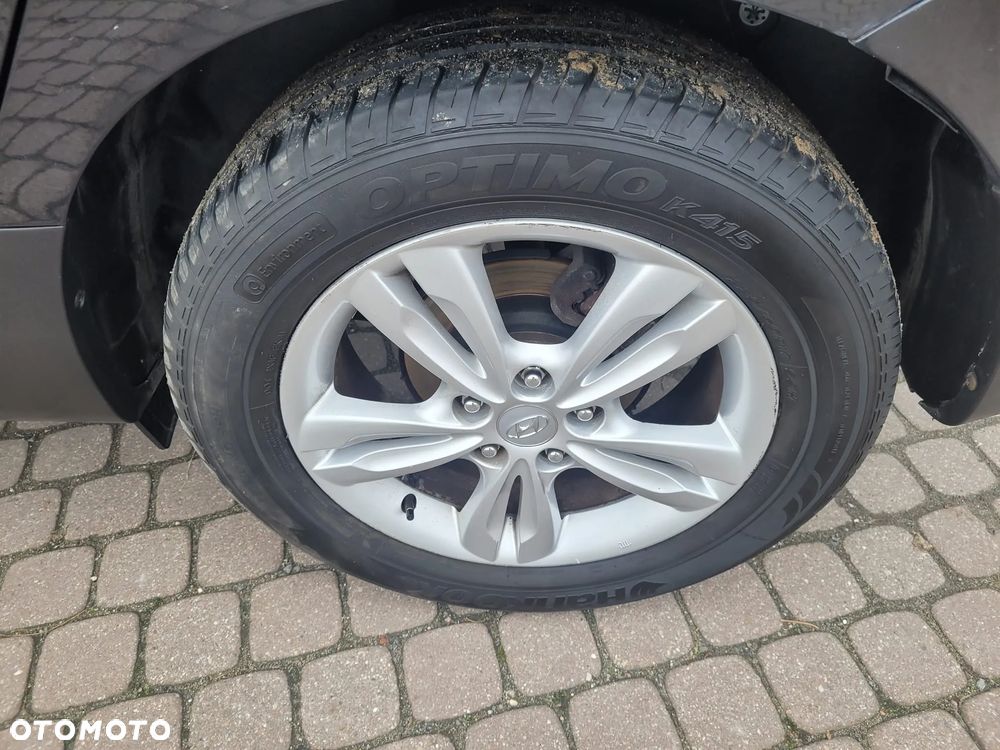 Hyundai ix35 2.0 CRDi Premium 2WD - 11