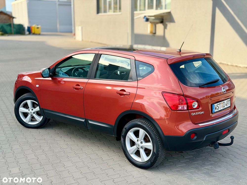 Nissan Qashqai 2.0 Lounge - 9