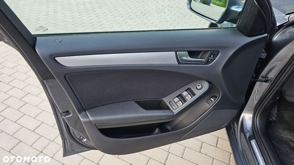 Audi A4 Avant 2.0 TDI S tronic design - 8