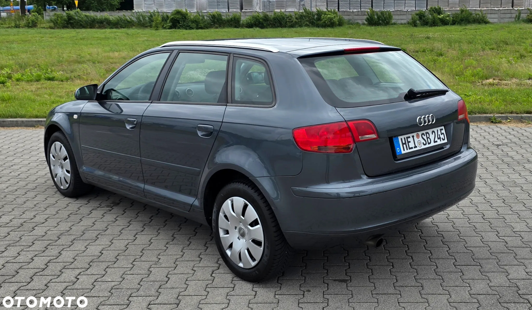 Audi A3 1.6 Attraction - 6