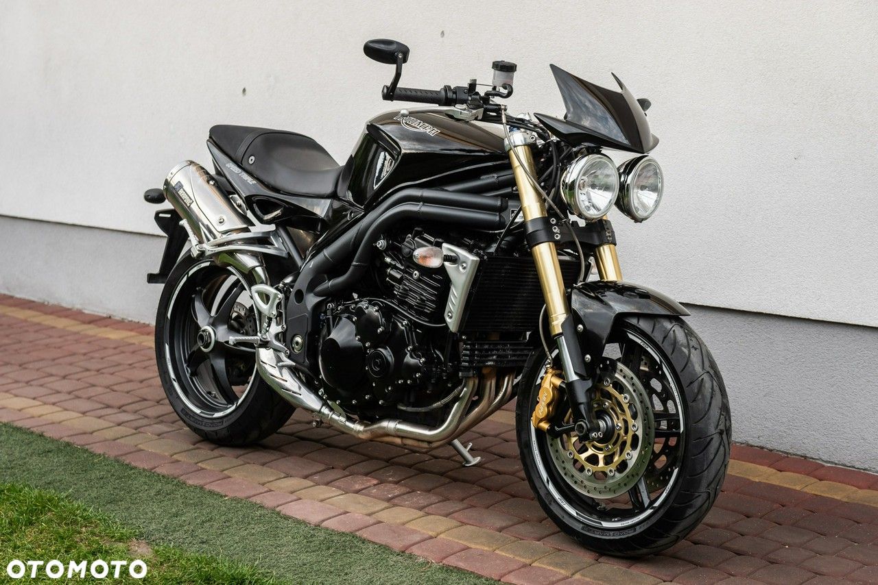 Triumph Speed Triple - 1