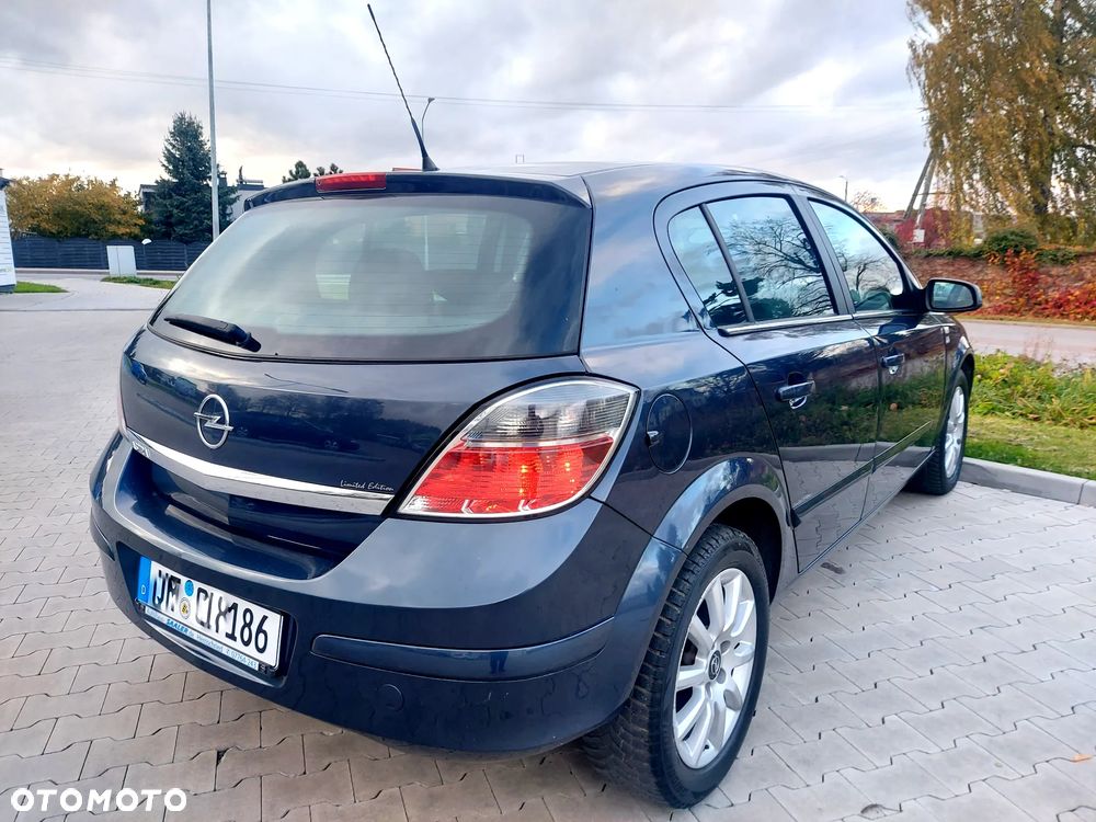Opel Astra 1.8 Edition - 12