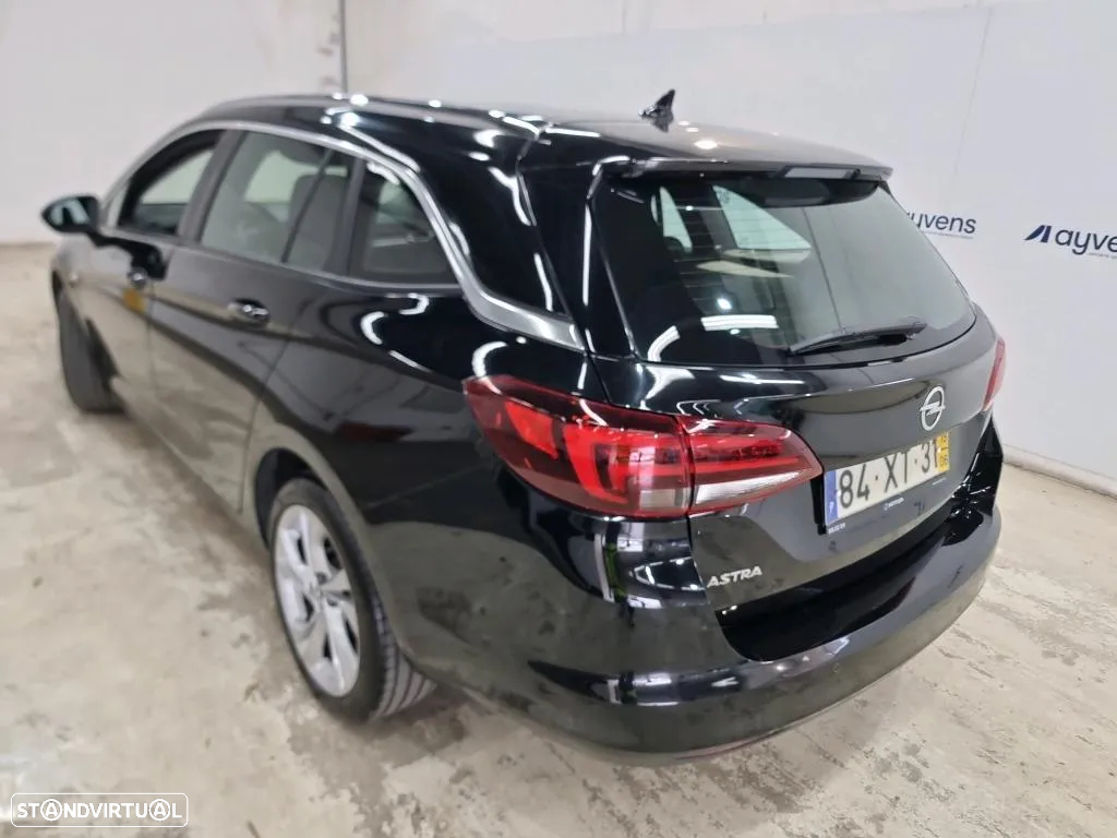 Opel Astra Sports Tourer 1.6 CDTI Innovation S/S - 2