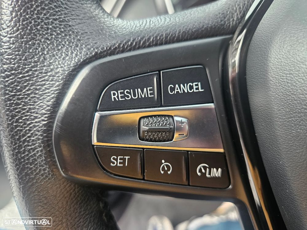 BMW 116 d Advantage Auto - 30