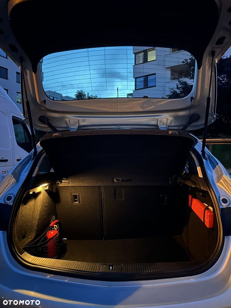 Opel Astra 1.6 Cosmo - 14
