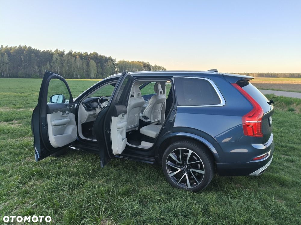 Volvo XC 90 - 3