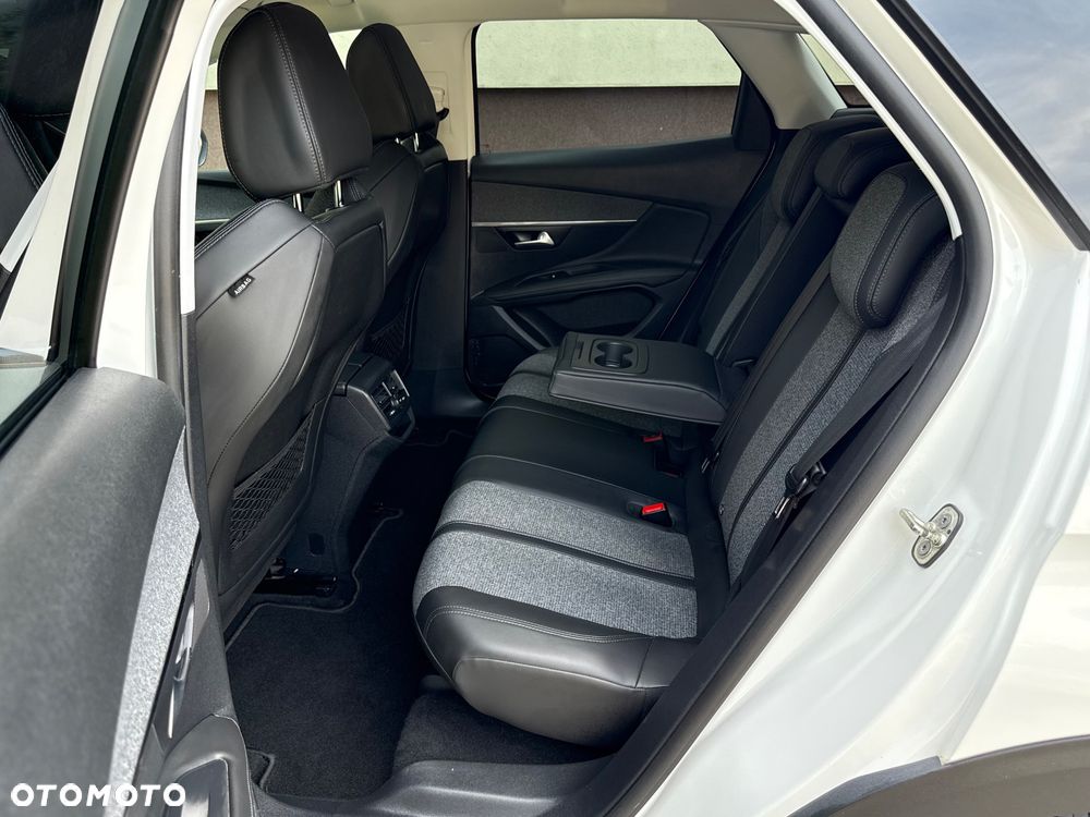 Peugeot 3008 BlueHDi 120 Stop & Start Allure - 26