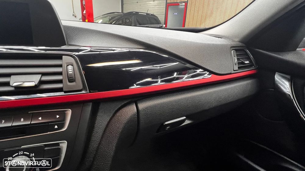 BMW 318 d Touring Auto Line Sport - 37