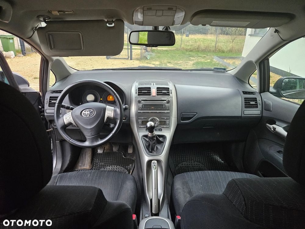 Toyota Auris 1.6 VVT-i Prestige - 6