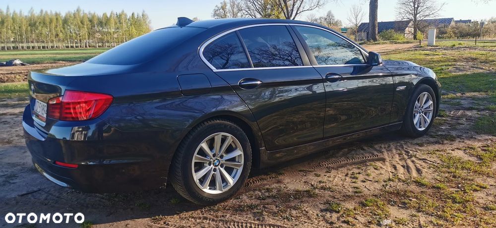 BMW Seria 5 525d - 5