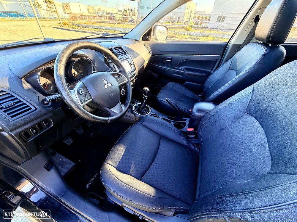 Mitsubishi ASX 1.8 DI-D Instyle NAVI - 23