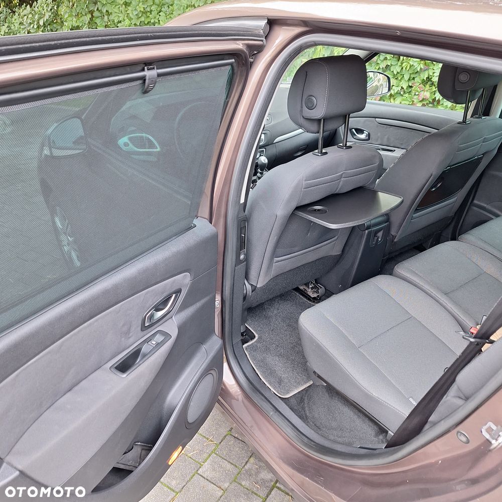Renault Scenic 1.6 16V Expression - 19
