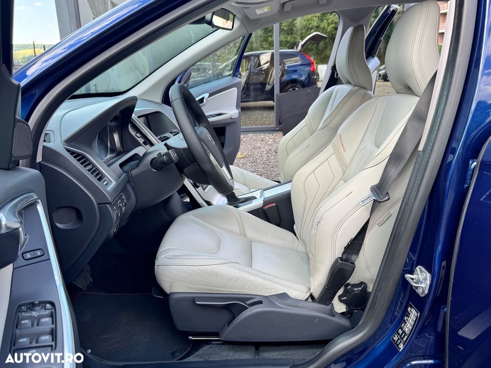 Volvo XC 60 D4 Geartronic Ocean Race - 32