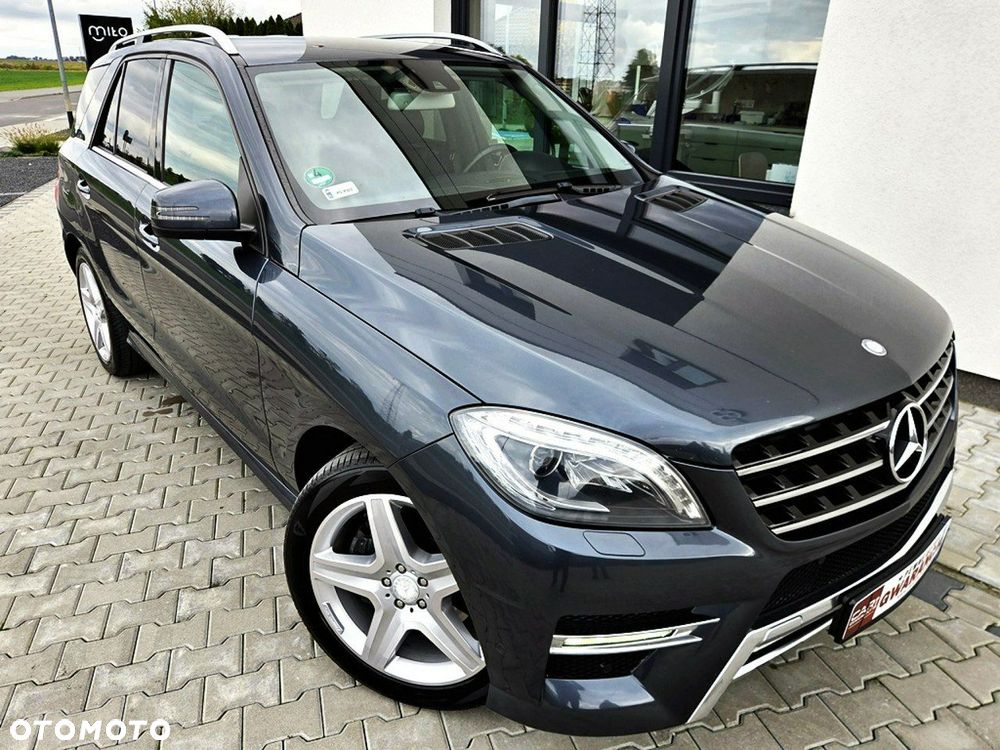 Mercedes-Benz ML 350 BlueTec 4-Matic - 32