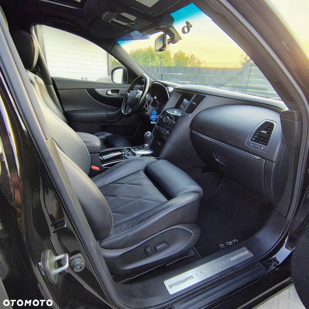 Infiniti FX FX30d AWD S Premium - 18