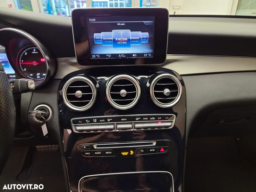 Mercedes-Benz GLC 220 d 4MATIC - 28