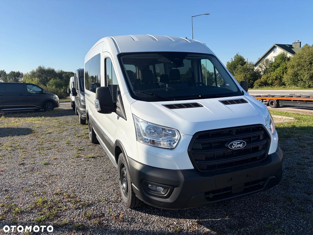 Ford Transit 2026 photo 2