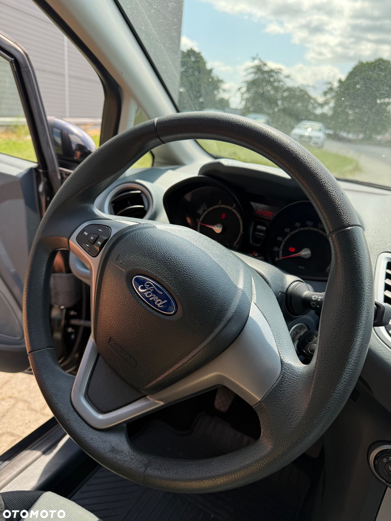 Ford Fiesta 1.25 Silver X - 21