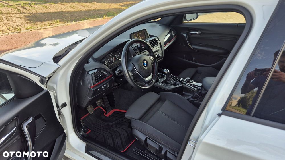 BMW Seria 1 116i Sport Line - 13