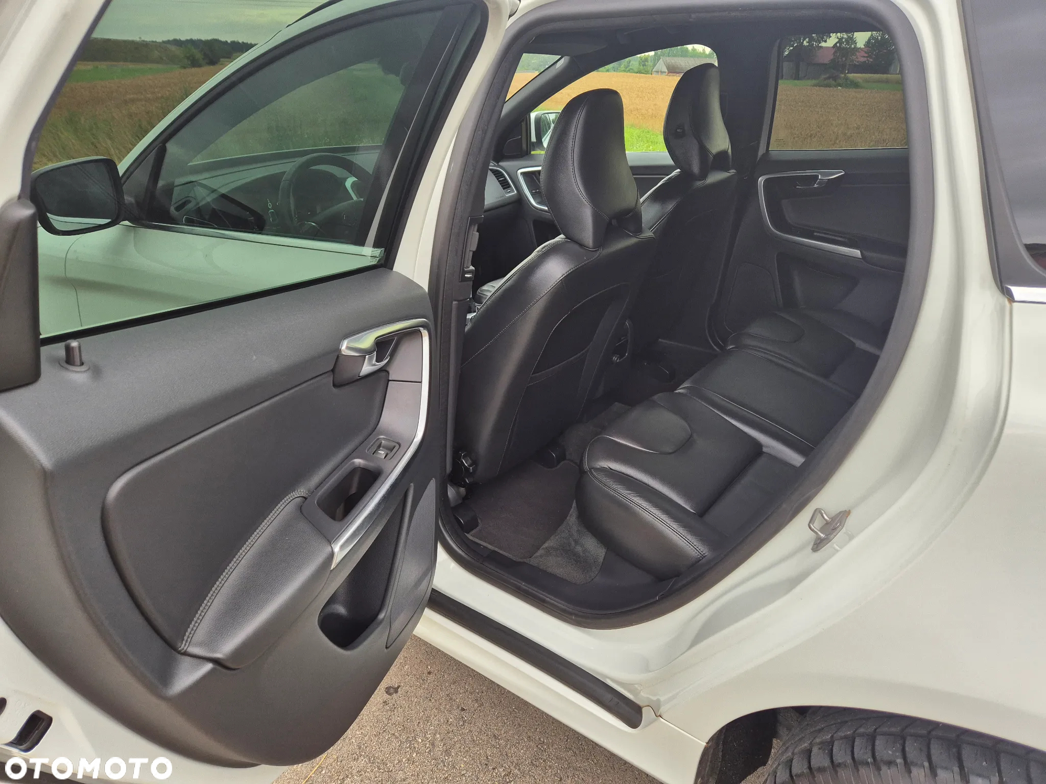 Volvo XC 60 D4 Summum - 10