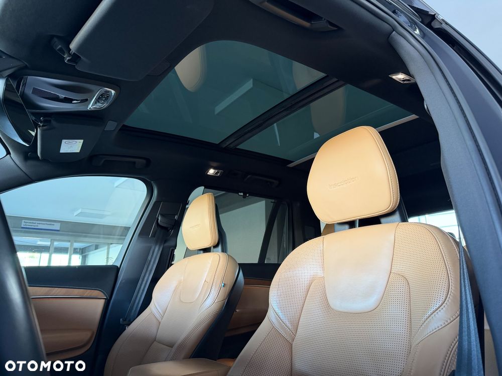 Volvo XC 90 B5 D AWD Inscription - 22