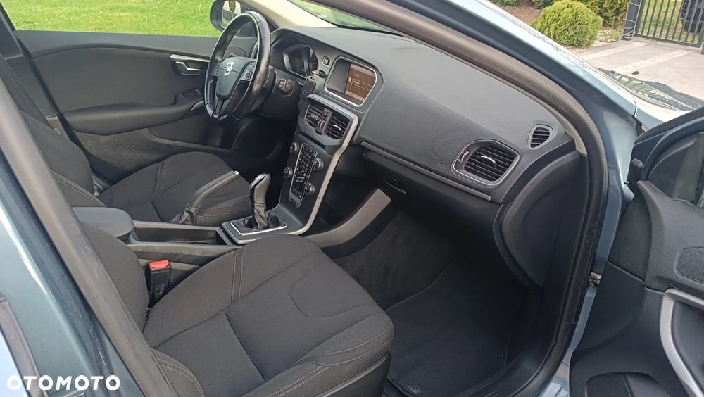 Volvo V40 - 6