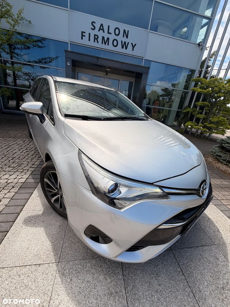 Toyota Avensis 2.0 Prestige MS - 20