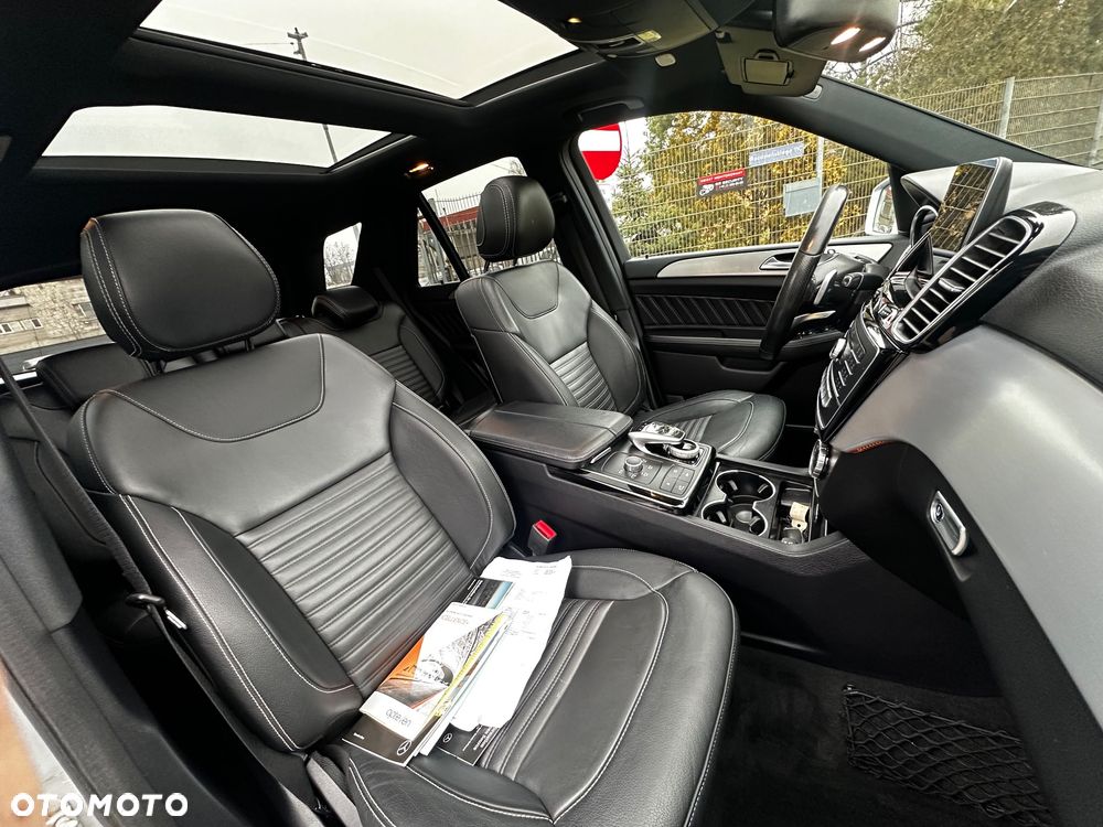 Mercedes-Benz GLE 250 d 4Matic 9G-TRONIC AMG Line - 20