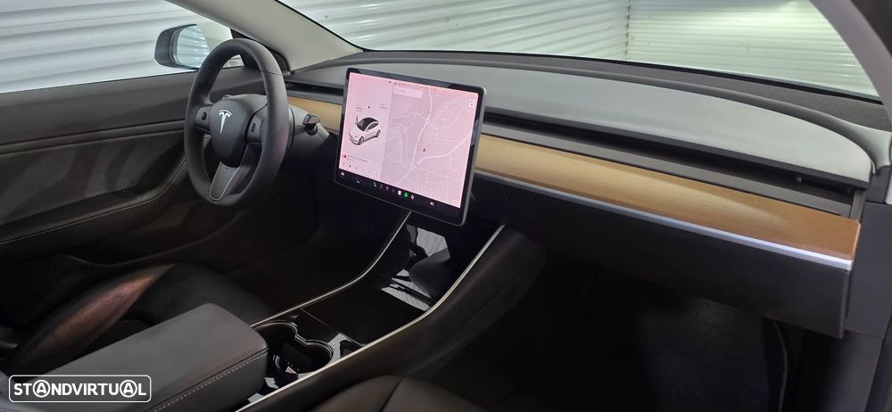 Tesla Model 3 Long Range Tração Integral - 26