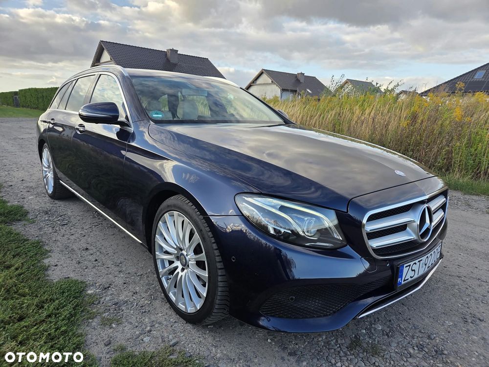 Mercedes-Benz Klasa E 200 9G-TRONIC Avantgarde - 4
