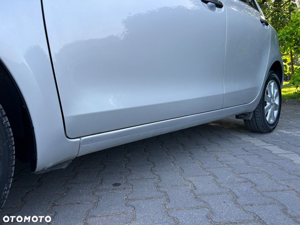 Toyota Yaris 1.0 Luna A/C - 28