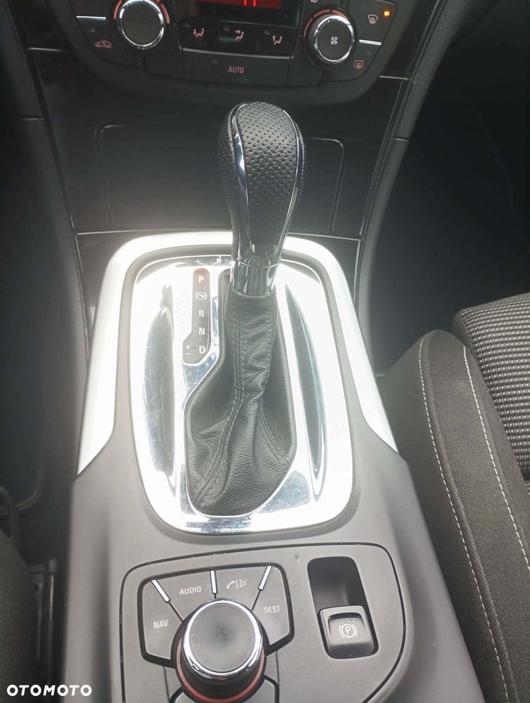Opel Insignia 2.0 CDTI - 15