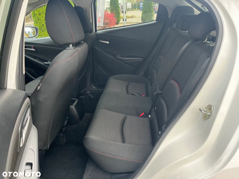 Mazda 2 SKYACTIV-G 90 White Edition - 16