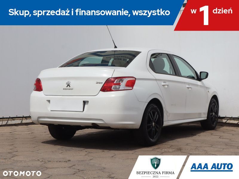 Peugeot 301 - 7