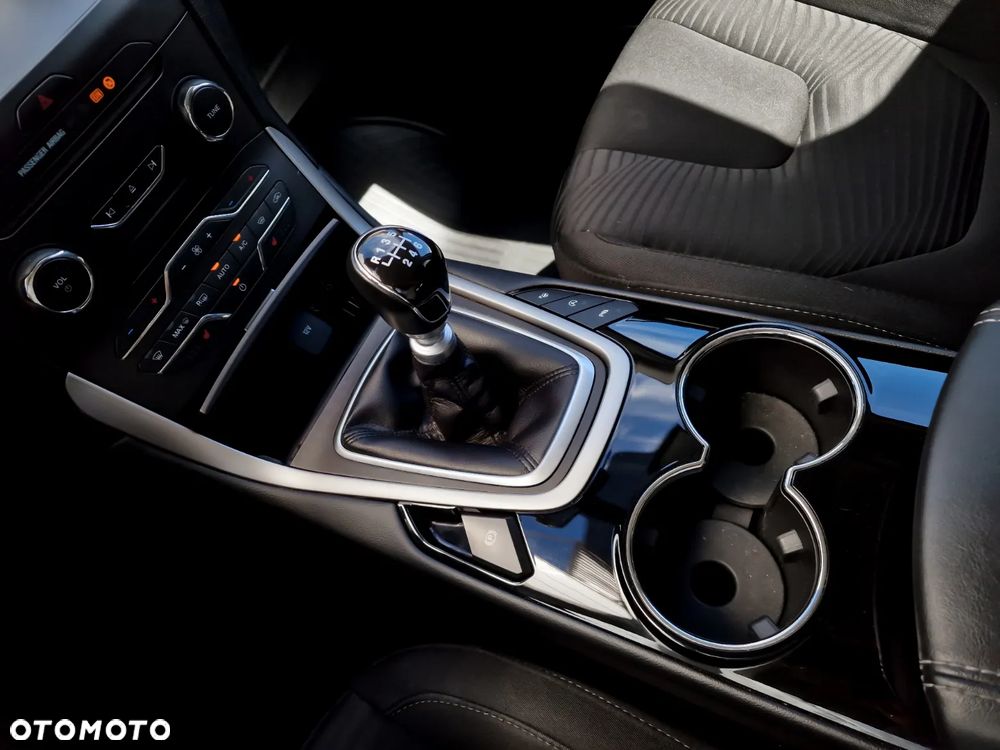 Ford S-Max 1.5 EcoBoost Titanium - 10