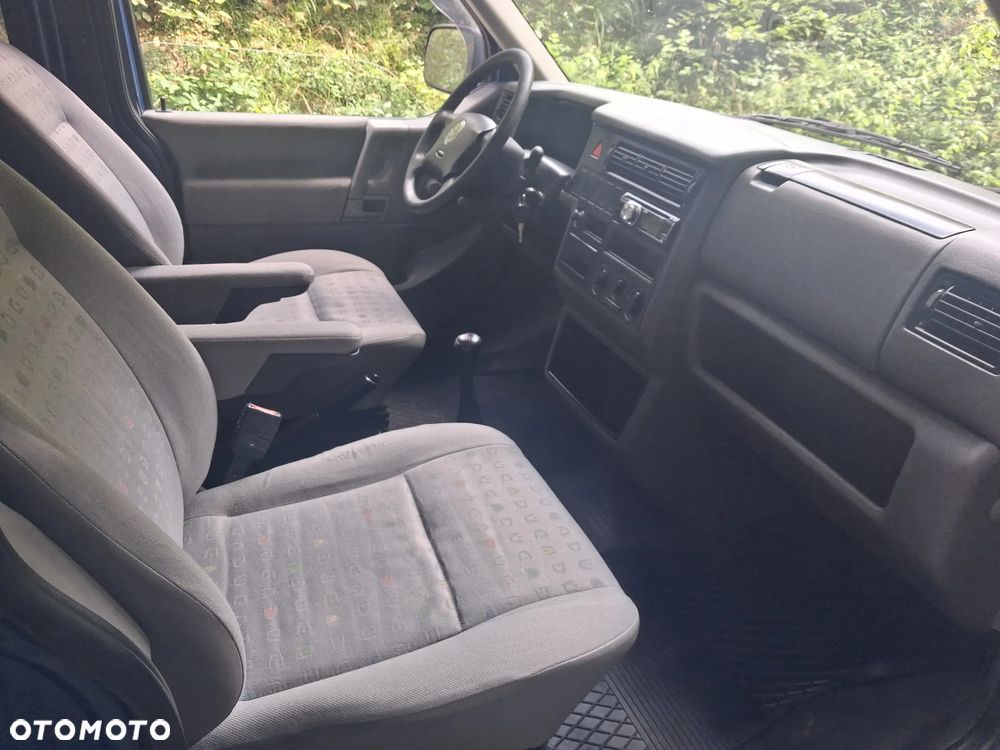 Volkswagen Transporter - 5