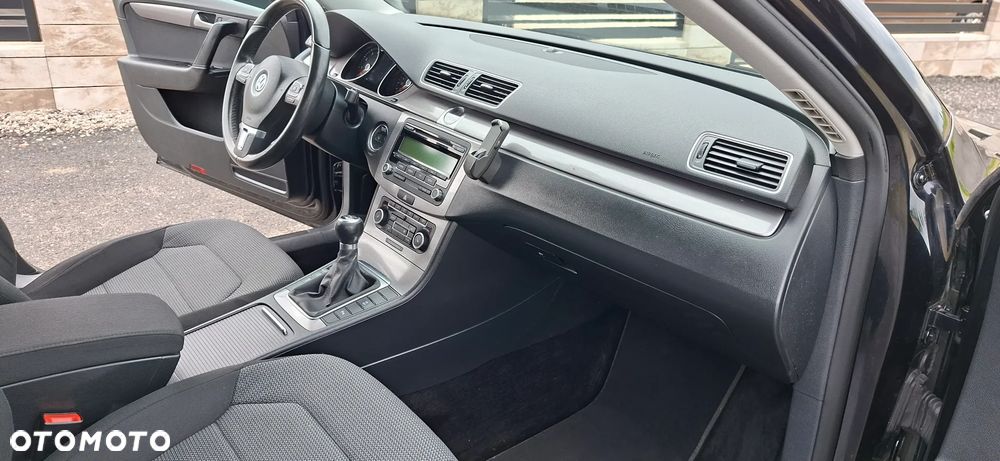 Volkswagen Passat 1.4 TSI BlueMotion Technology Exclusive - 19