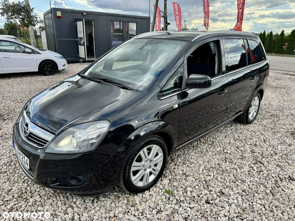 Opel Zafira - 22