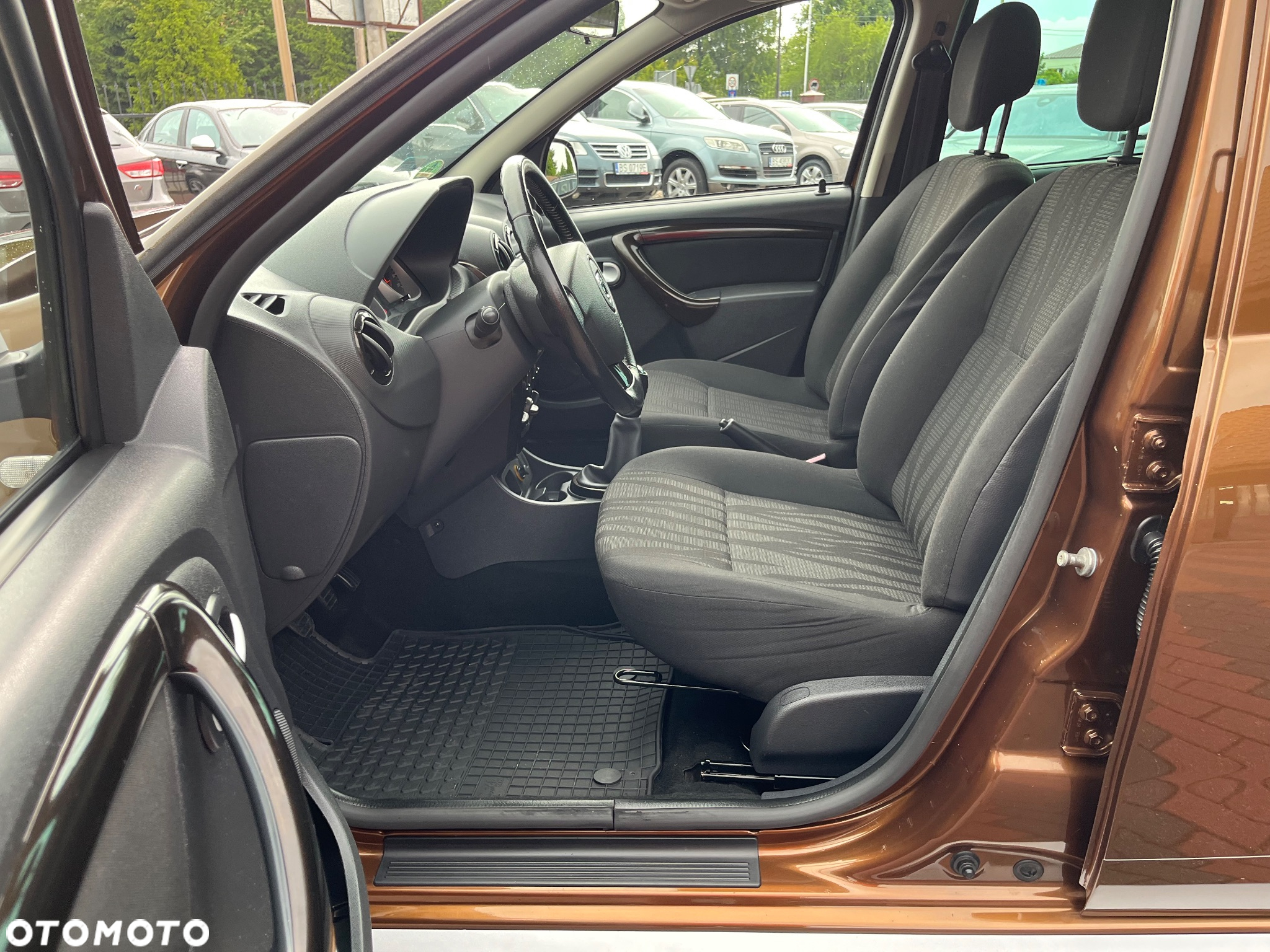 Dacia Duster 1.6 Laureate - 20