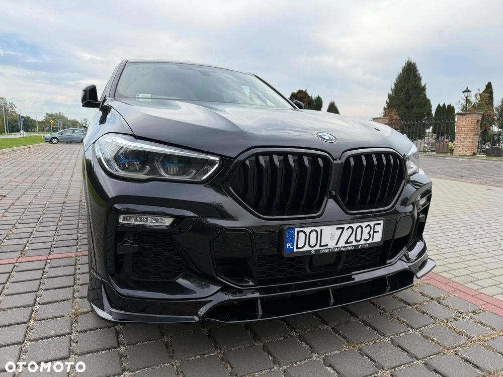 BMW X6 xDrive40d mHEV - 4