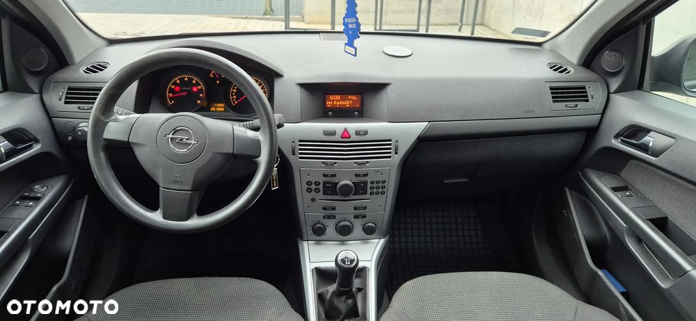 Opel Astra - 9