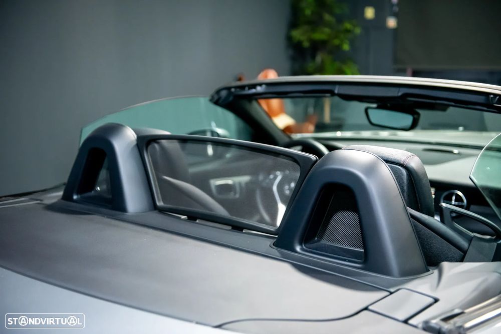 Mercedes-Benz SLK 200 (BlueEFFICIENCY) 7G-TRONIC - 11