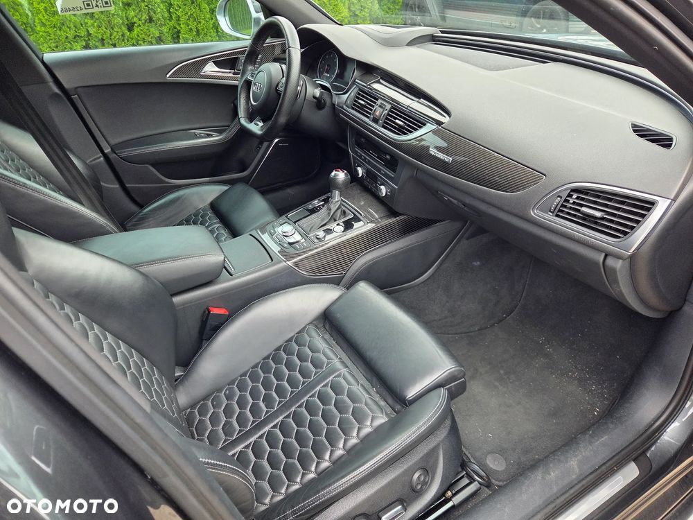Audi RS6 Standard - 10