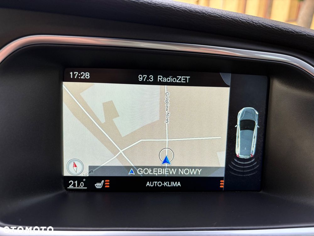 Volvo V40 D3 Momentum - 31