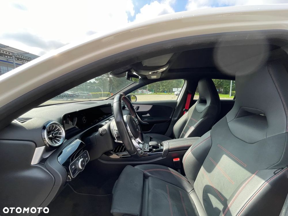 Mercedes-Benz Klasa A 35 AMG 4-Matic 7G-DCT - 13