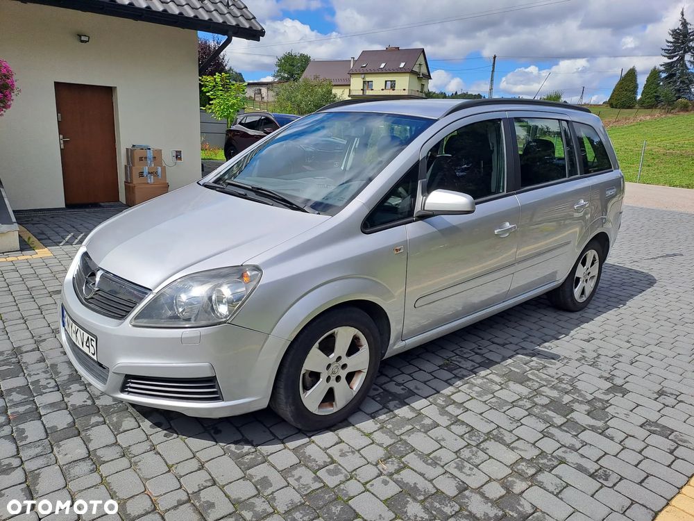 Opel Zafira 1.8 Elegance - 1