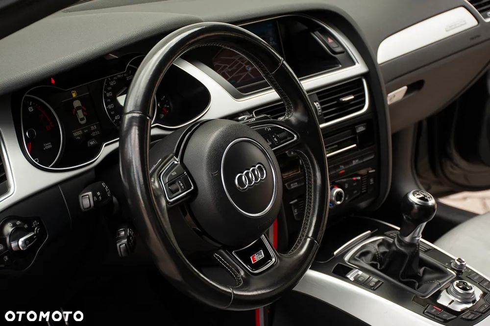 Audi A4 Limousine 1.8 TFSI quattro S line Sportpaket - 24